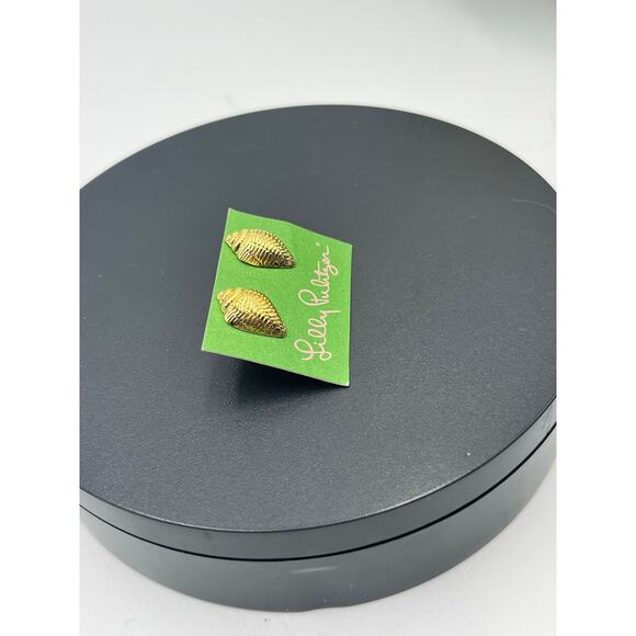 Lilly Pulitzer Gold Tone Metal Conch Sea Shell Shaped Stud Earrings New - Picture 4 of 6